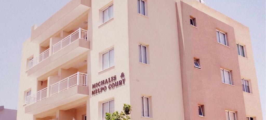 Melpo Court Apartment Geroskipou Bagian luar foto